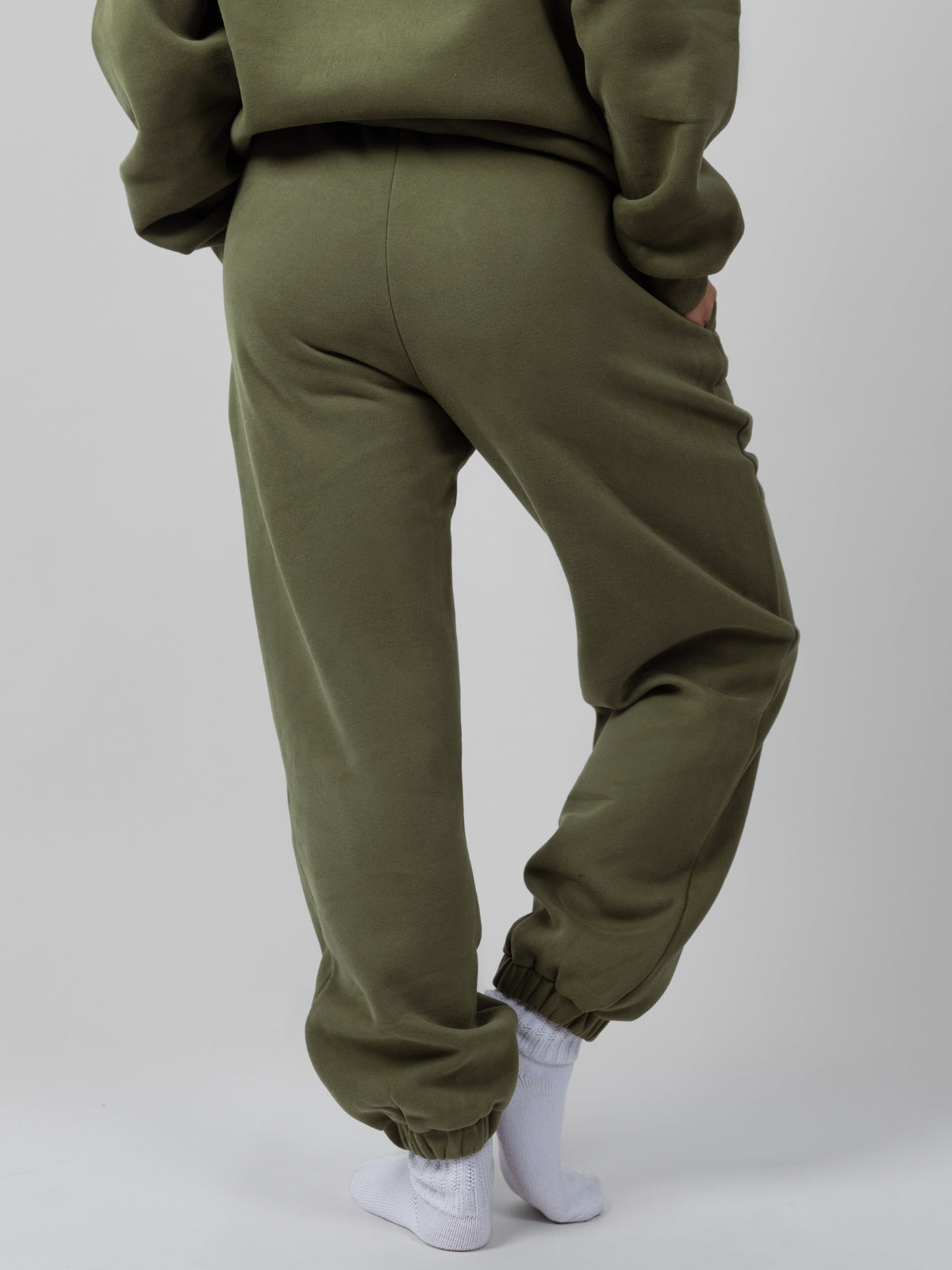 Sudadera Signature: Pantalones Cómodos