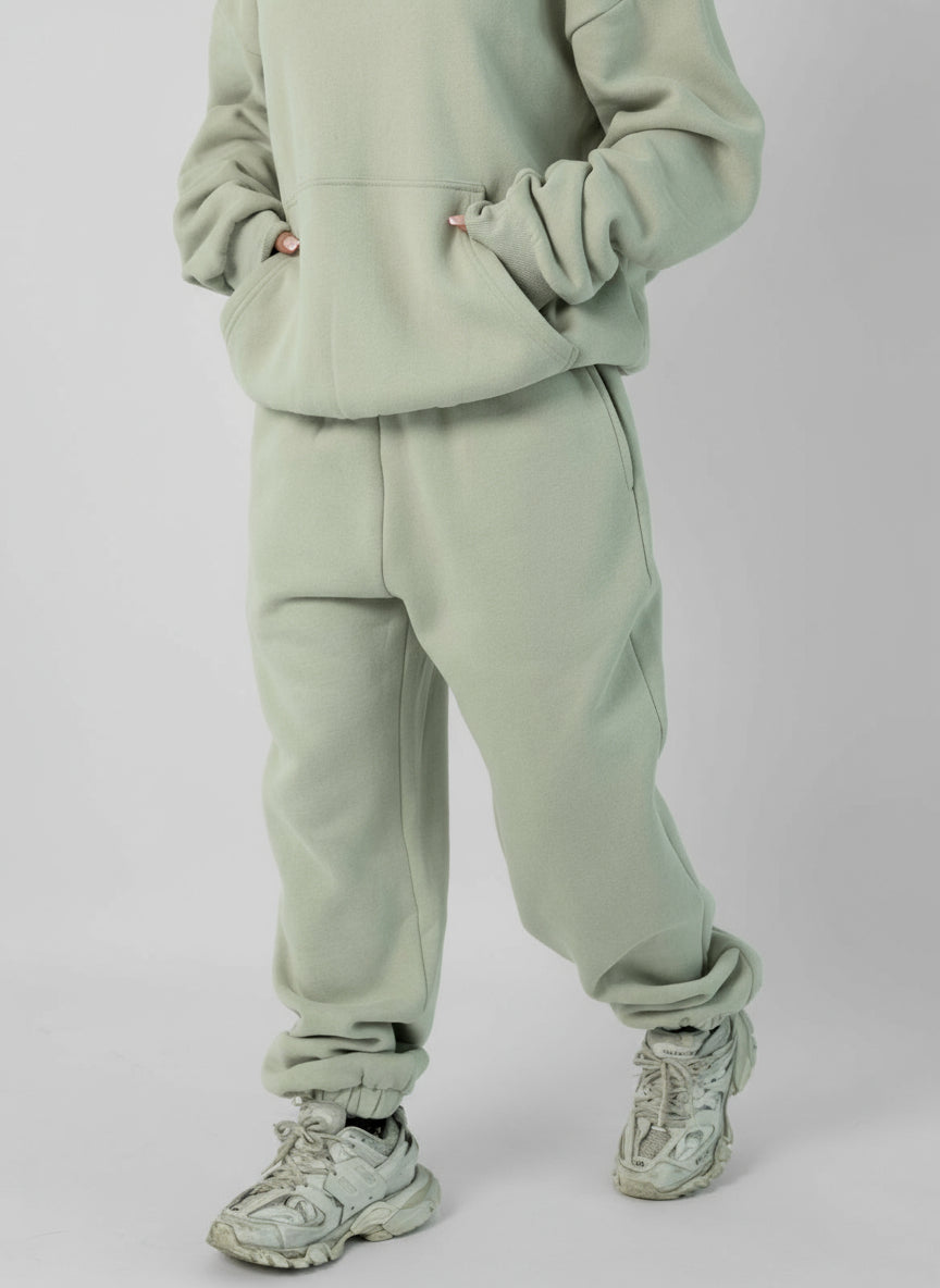 Sudadera Signature: Pantalones Cómodos